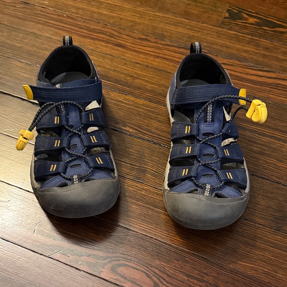 Keen Kids' Navy and Yellow Adventure Sandals